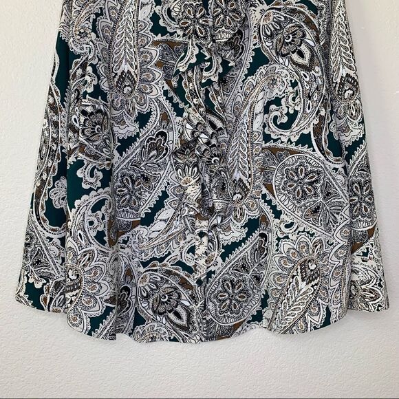 Chico’s Size Large Paisley Ruffled Front Button Down Top, Sz Large - Picture 3 of 11